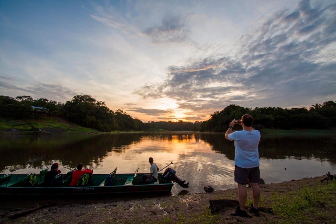 Amazon Turtle Lodge Careiro Eksteriør bilde